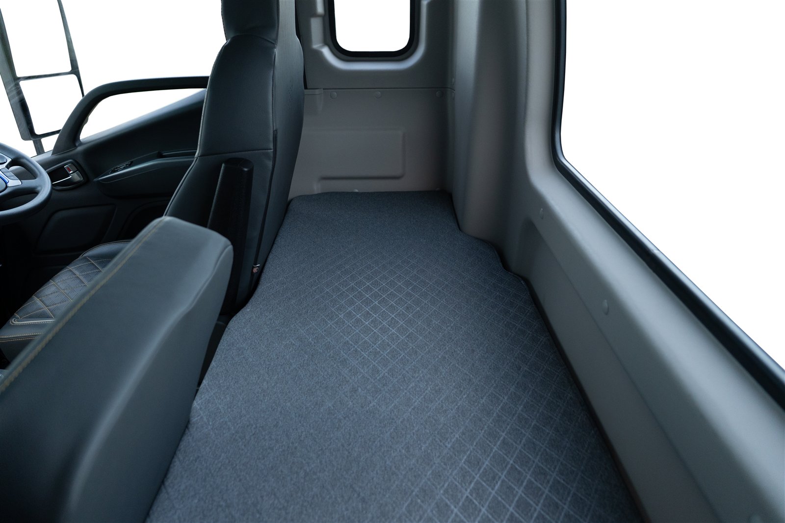 Foton Auman D full cabin interior view
