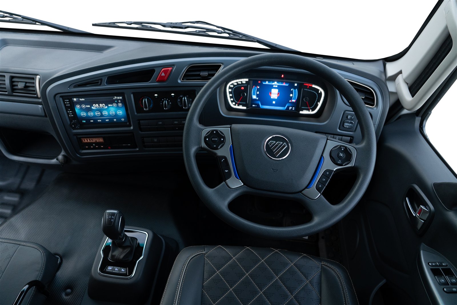 Foton Auman D driver cockpit
