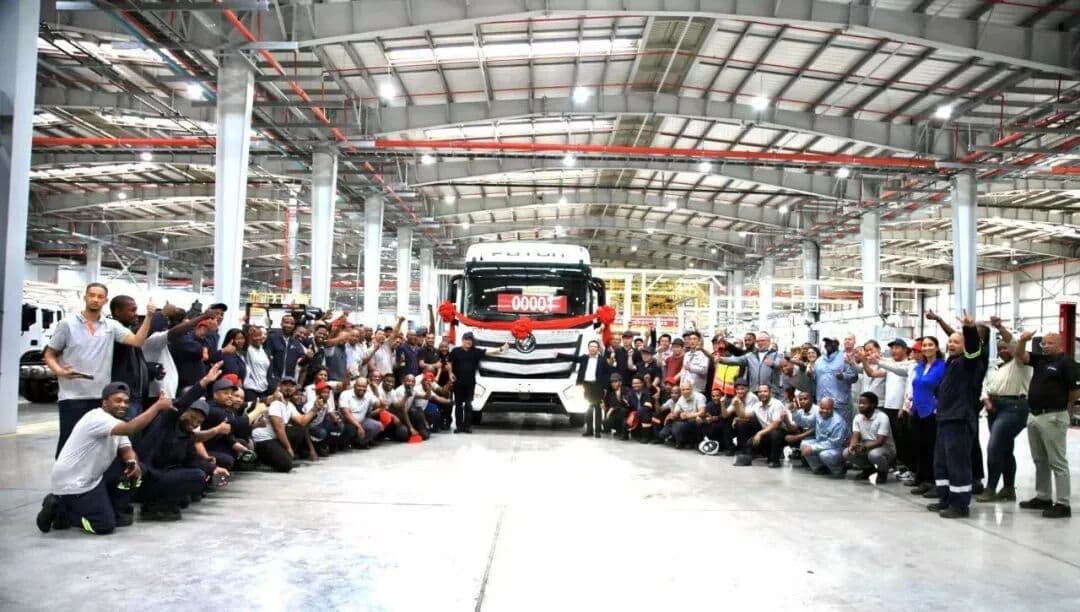 The First Heavy Truck of FOTON South Africa Rolls Off the Line